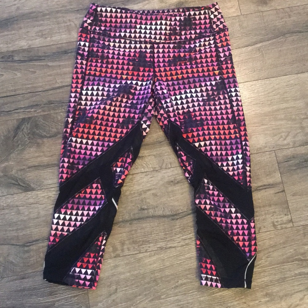 ::SOLD:: Zella geometric crop